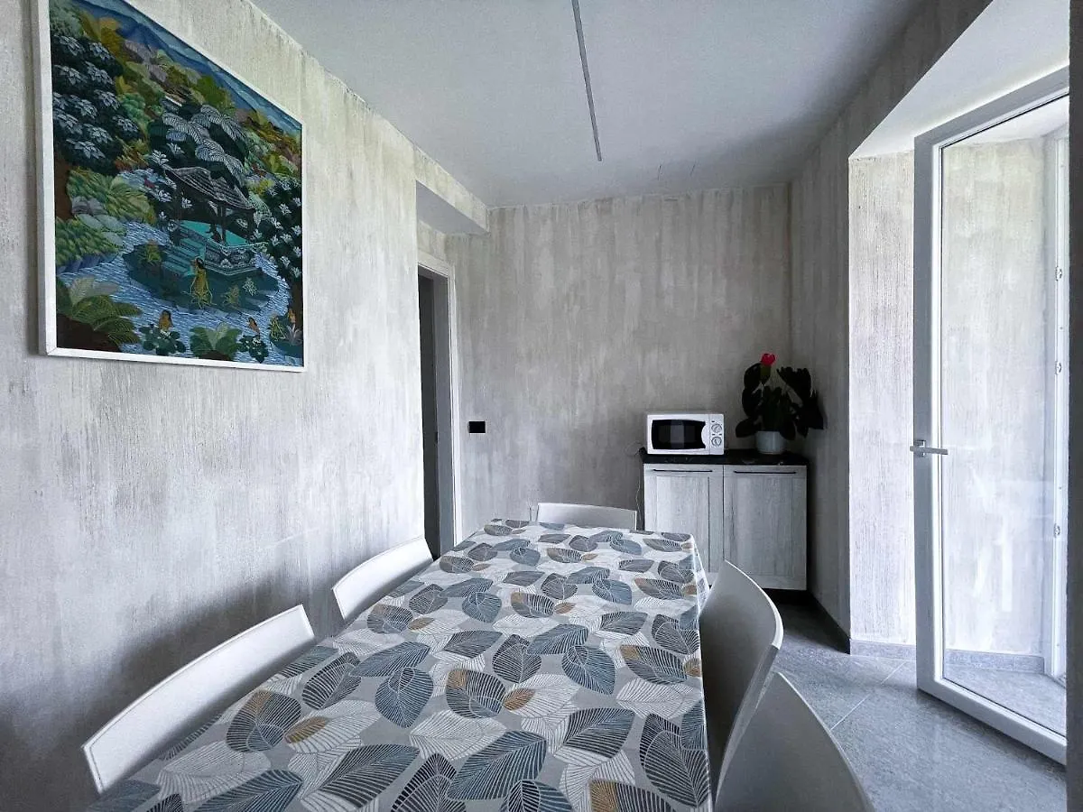 Antico Torchio Apartment Limonta Italy